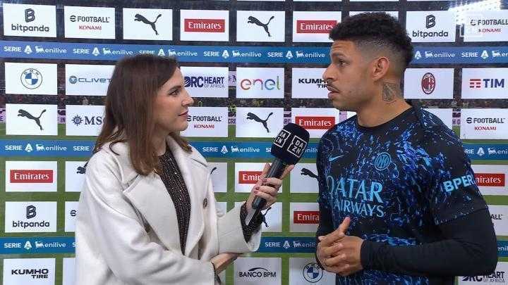  米兰德比激战在即，恩里克展现坚定决心；邓弗里斯伤愈回归，右路竞争激发球队潜力。 体育新闻