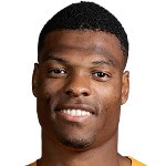  米兰德比激战在即，恩里克展现坚定决心；邓弗里斯伤愈回归，右路竞争激发球队潜力。 体育新闻