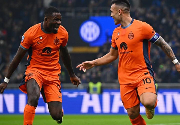  国际米兰锋线缺阵下的不败纪录引人深思；四战全胜零失球的背后，是体系而非玄学。 体育新闻 国际米兰锋线缺阵下的不败纪录引人深思；四战全胜零失球的背后，是体系而非玄学。 体育新闻