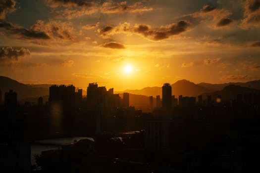  美食如何叩问灵魂；曹玮从人类学到写作的漫长旅程。 文化旅游