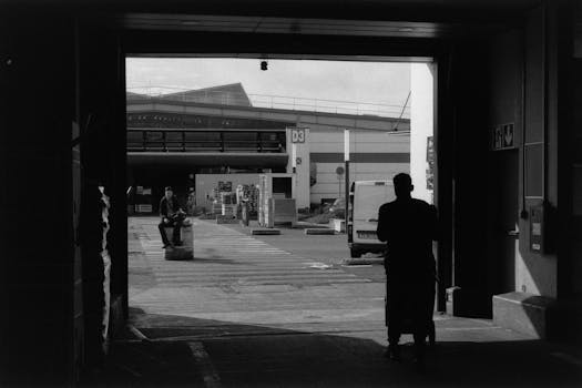 2月汽车市场整体回暖明显;出口持续发挥支撑作用。 汽车科技