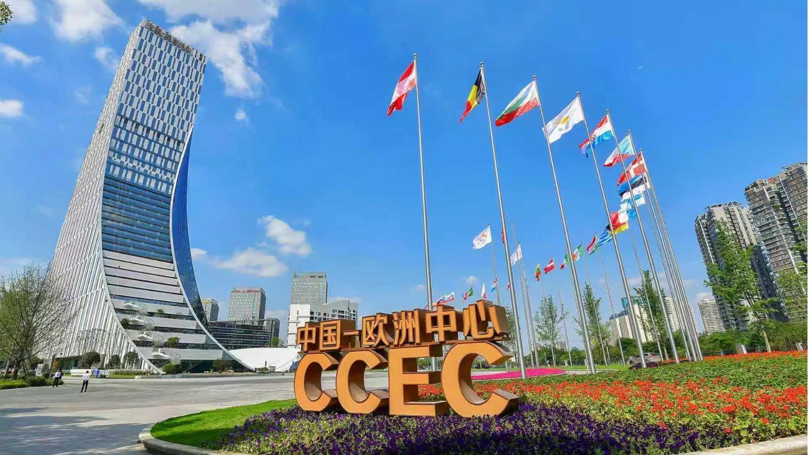  数据困局下的突围：如何把沉睡的数字资产变成增长引擎 企业服务