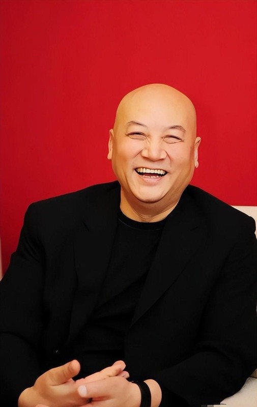  流言蜚语中的深情：迟重瑞与陈丽华的爱情启示录 情感心理