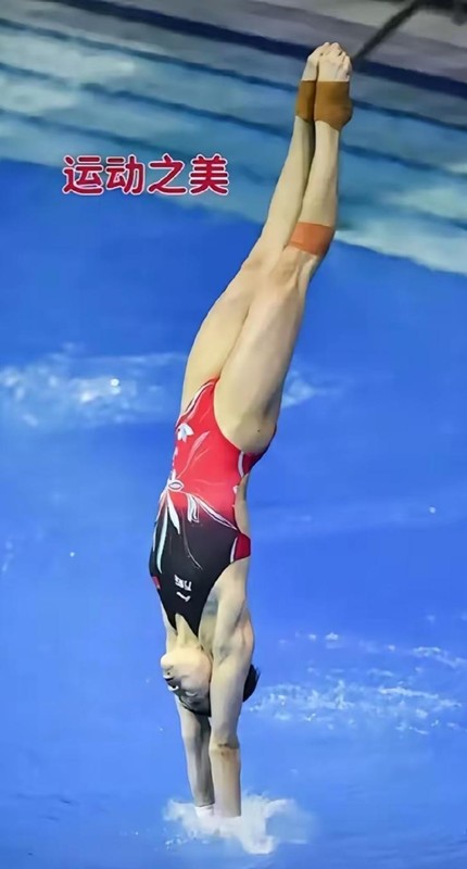  AI赋能下的全红婵：技术解密跳水天才的逆袭训练体系 体育新闻