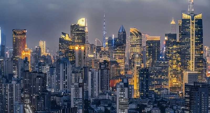  【深度拆解】房产逻辑重塑：手握多套房的生存法则与资产抉择 股票财经