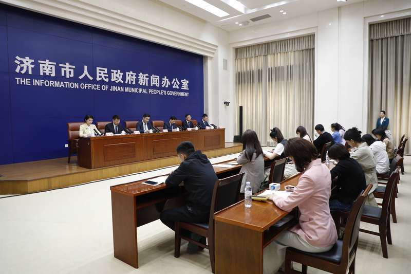 从“项目等地”到“地等项目”：济南历下区“拿地即开工”模式的深度解码 新闻