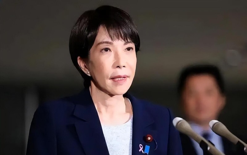  邻居突然亮出长刀：我们该如何守护家门口的安宁？ 新闻